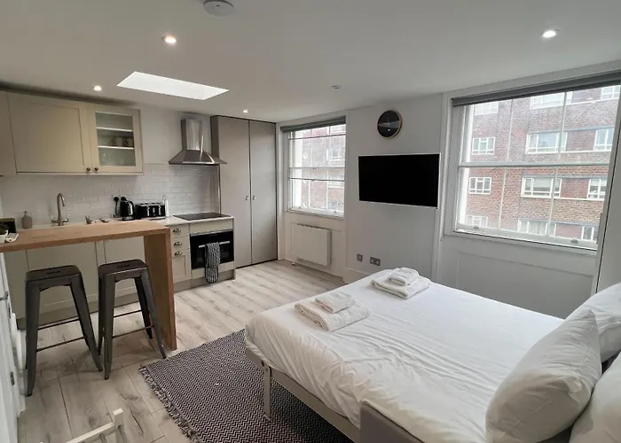 Regent\'S Park Studios